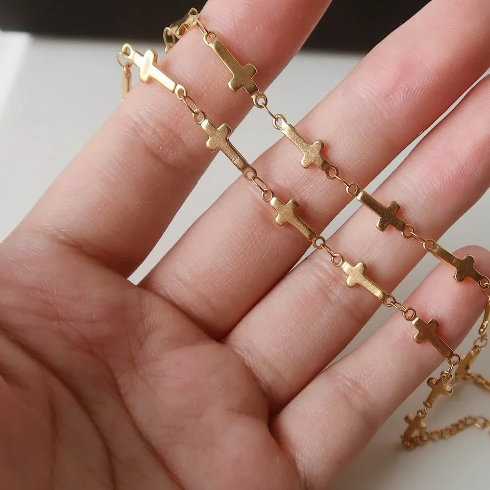 #NEW 18K Gold Plated Cross Choker Necklace - Picture 7 of 8